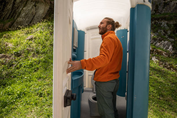 Portable bathroom rental in Osage, IA